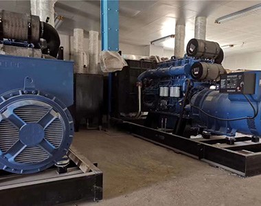 星空平台800KW/400V陆用发电机应用于某房地产项目